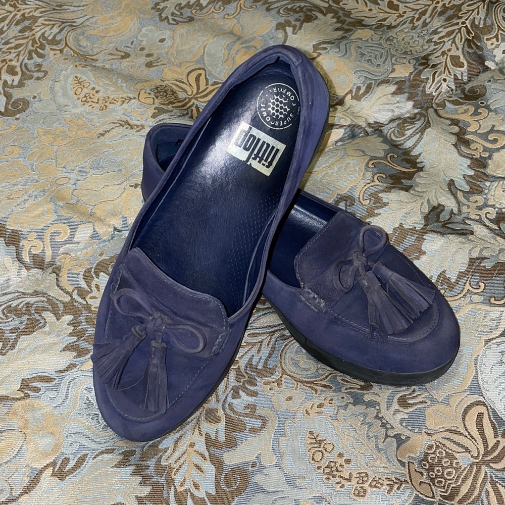 Used Fitflop women’s loafers blue size 7 nubuck